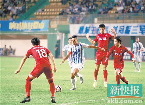  斯图加特主场遭遇连败保级形势岌岌可危